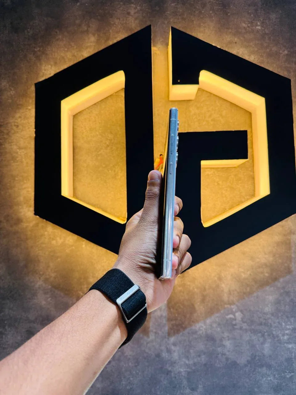 Samsung S23 Ultra 12+256GB - BLUE - Code (07576) - The Digital Hub