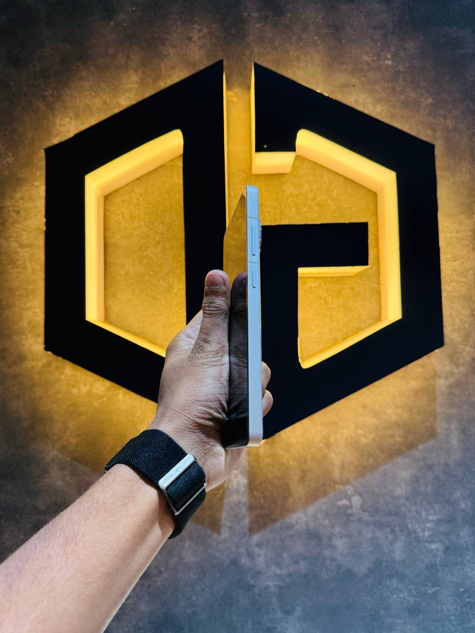 OnePlus 13R 12+256GB - WHITE - Code (33498) - The Digital Hub