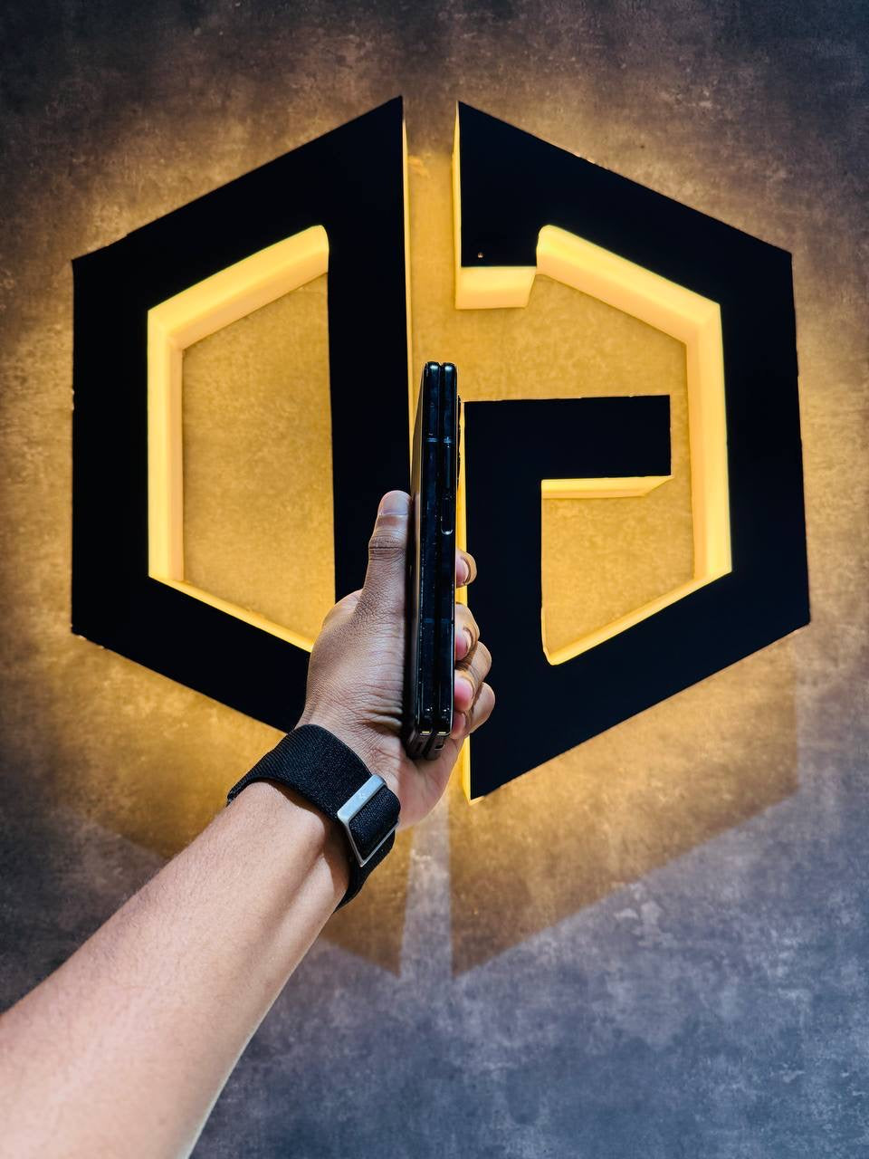 Samsung Z Fold 3 12+256GB - BLACK - Code (65691) - The Digital Hub