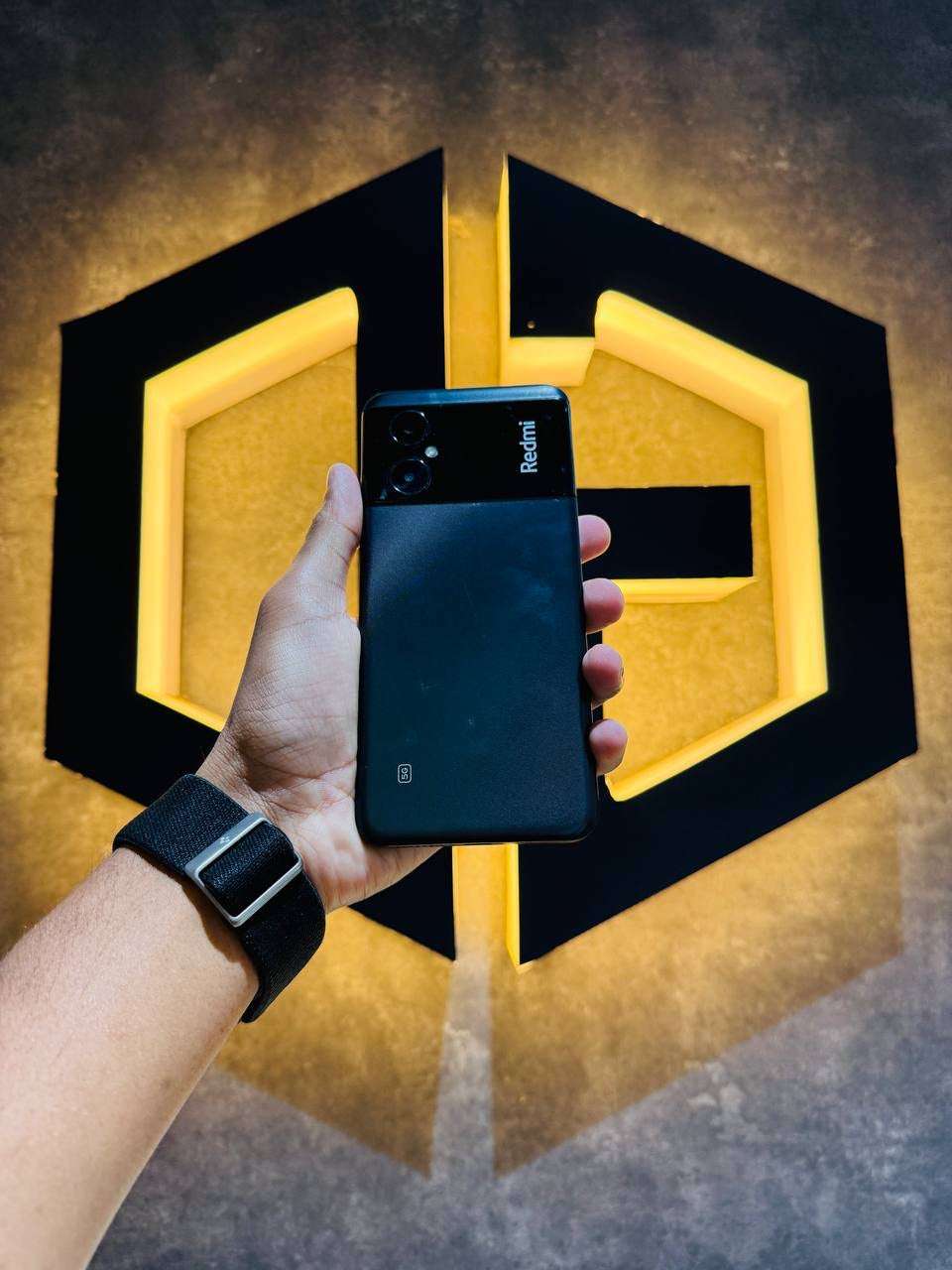 Redmi Note 11R 8+256GB - BLACK - Code (50209) - The Digital Hub