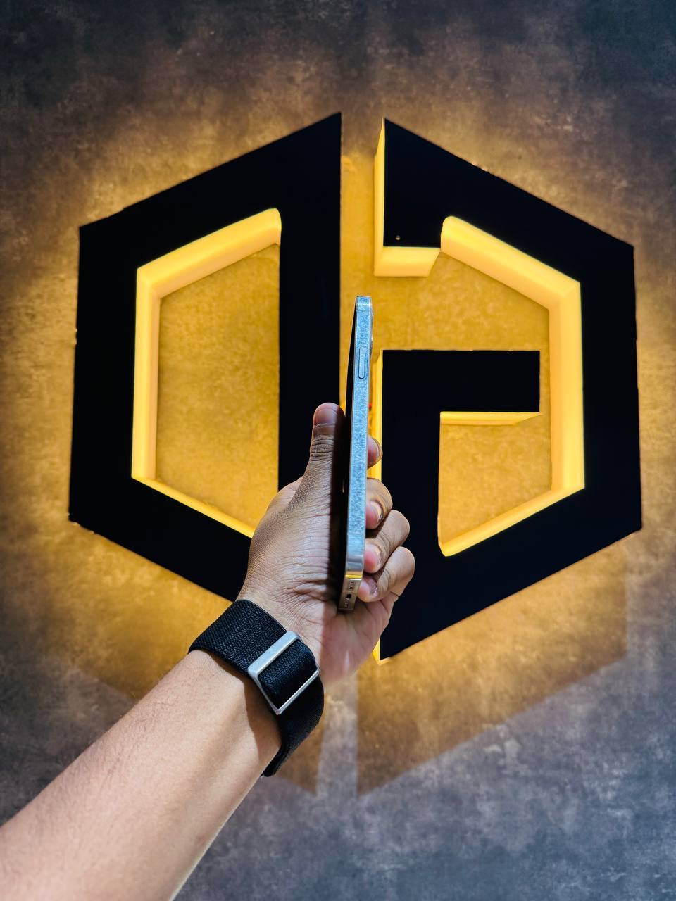 Apple iPhone 12 Pro 128GB - WHITE - Code (63014) - The Digital Hub