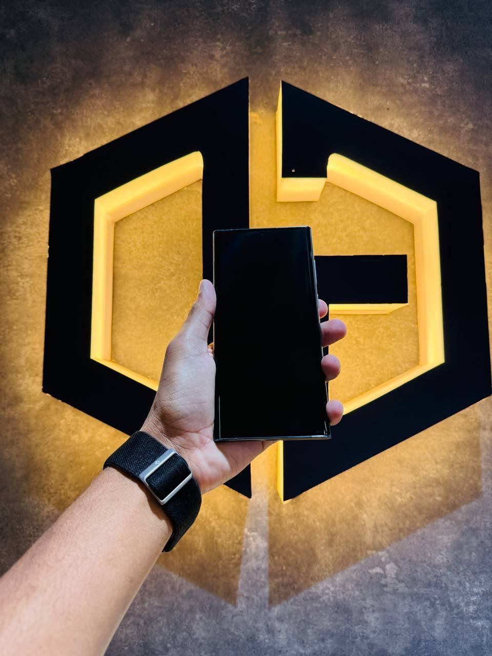 Samsung S22 Ultra 12+256GB - GREEN - Code (75994) - The Digital Hub