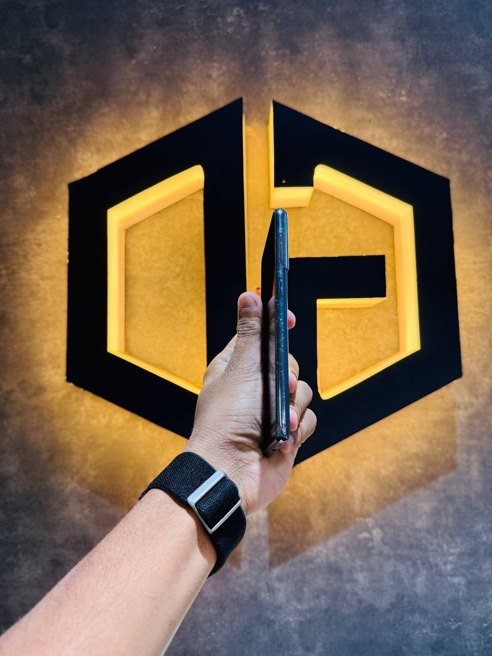 Samsung S21 8+128GB - BLACK - Code (08982) - The Digital Hub