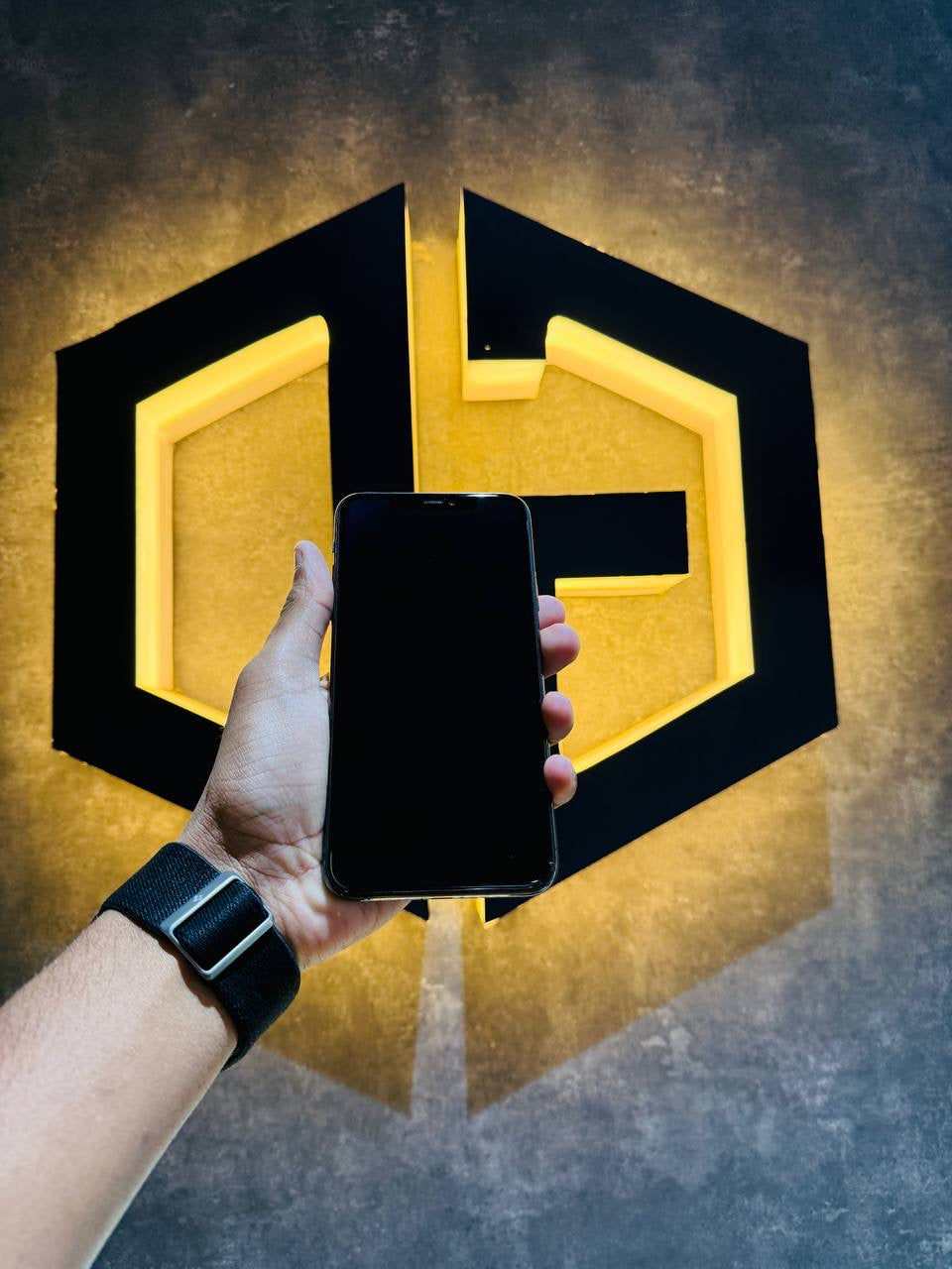 Apple iPhone 11 Pro Max 256GB - BLACK - Code (26365)