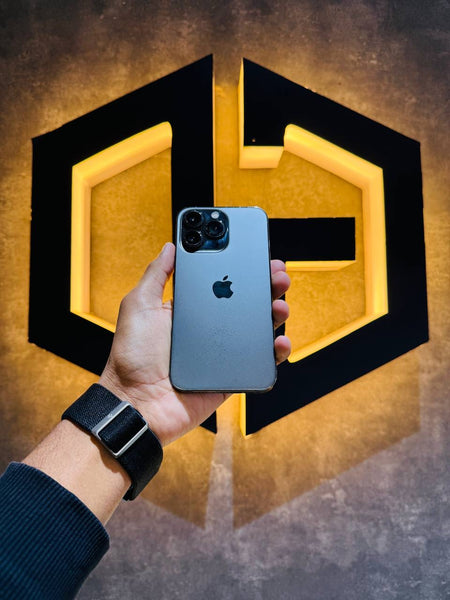 Apple iPhone 13 Pro 256GB - BLACK - Code (68406) - The Digital Hub