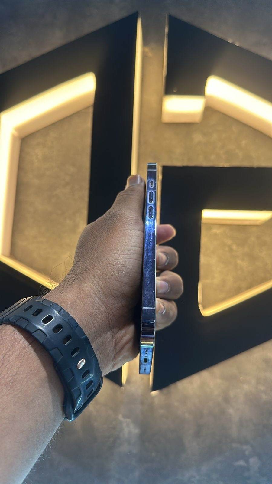 Apple iPhone 14 Pro 256Gb - Purple - Item Code (91700) - The Digital Hub