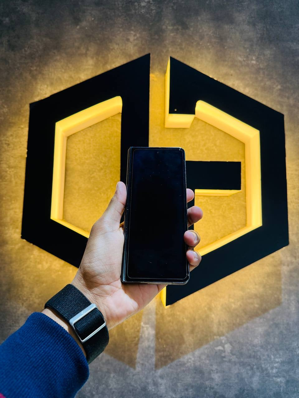 Samsung Z Fold 5 12+512GB - BLACK - Code (84646) - The Digital Hub