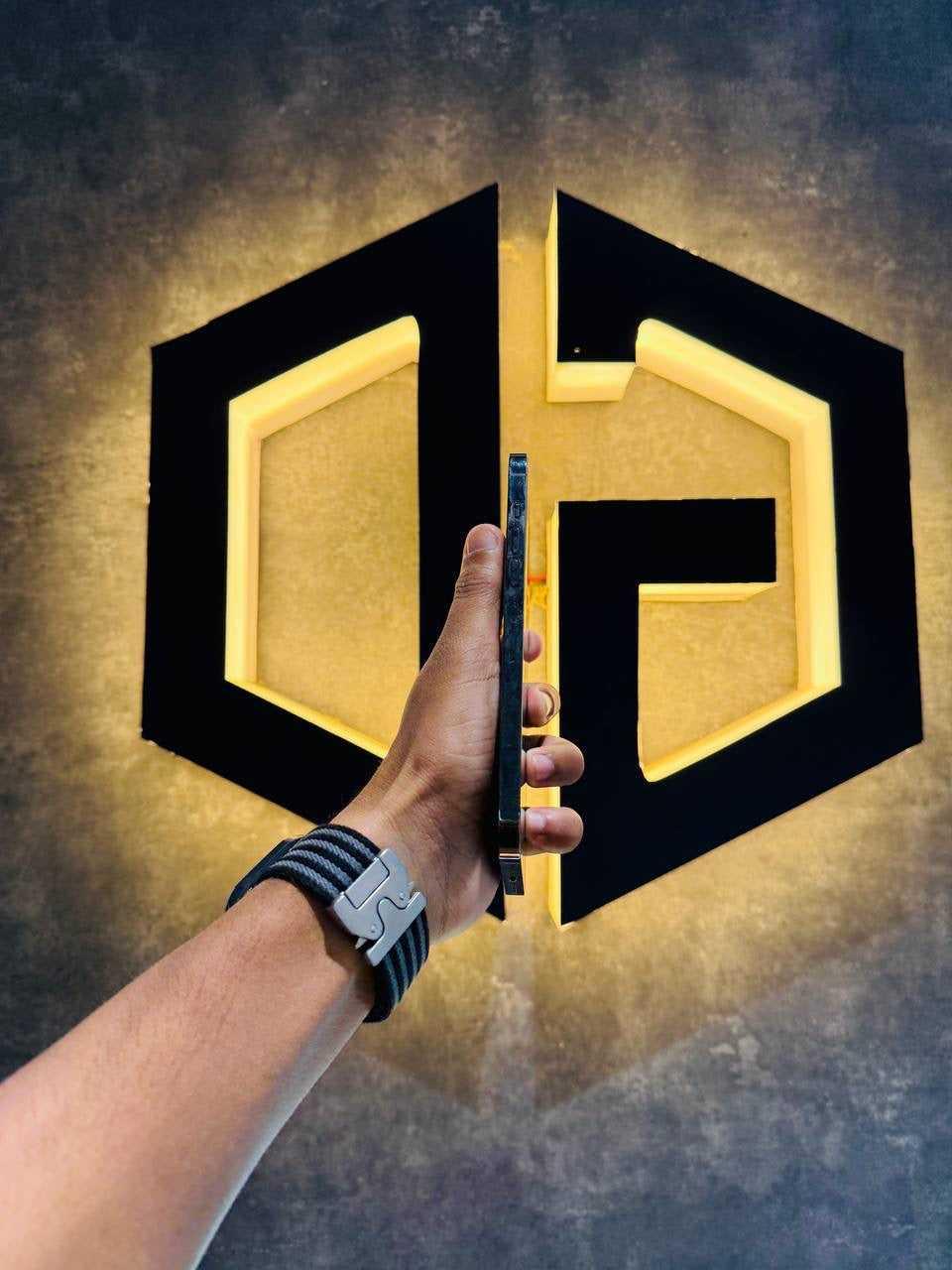 Apple iPhone 12 Pro Max 256GB - BLACK - Code (82497) - The Digital Hub