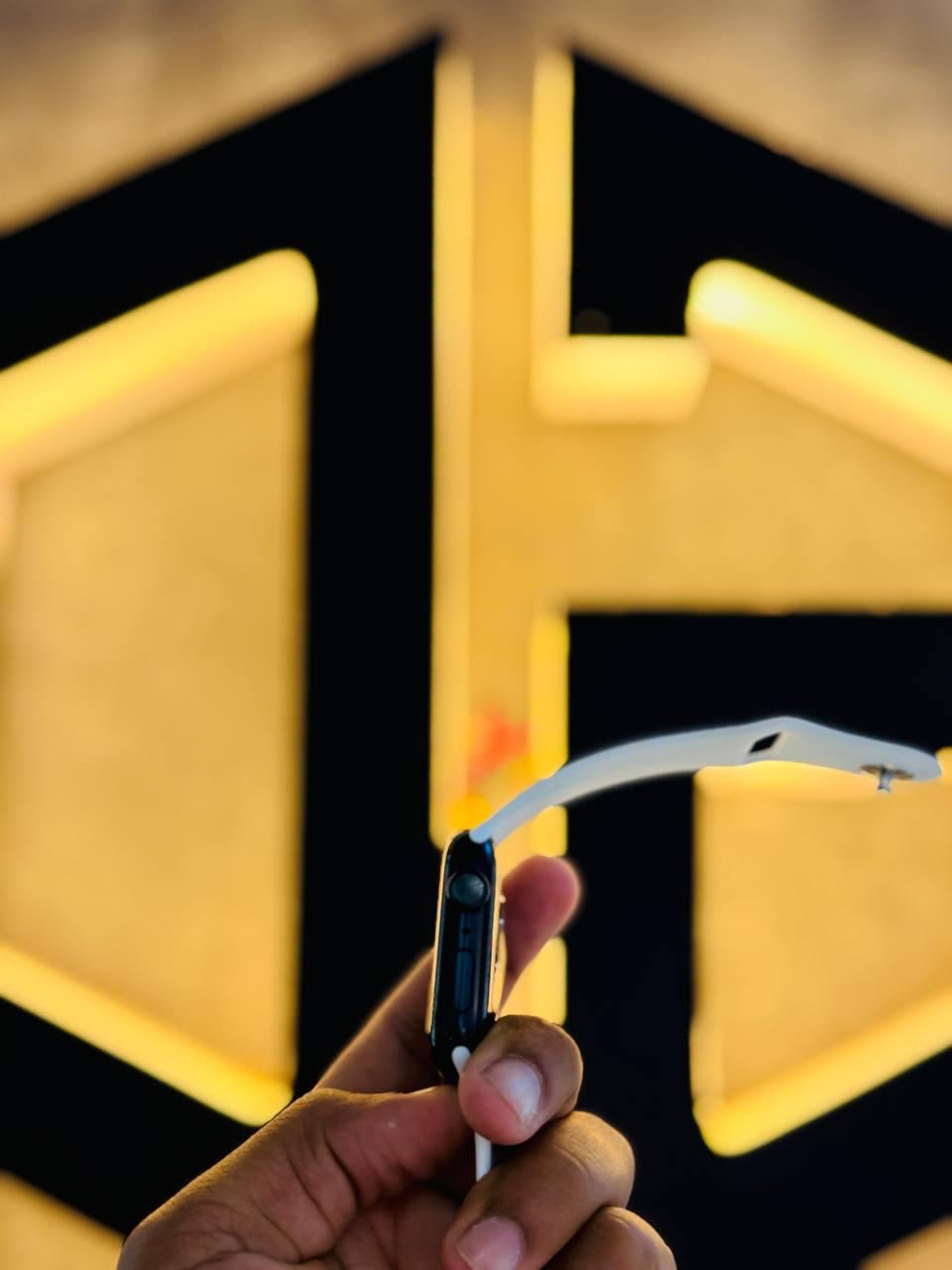 Apple iWatch Series 9 GPS 32GB - BLACK - Code (L0J4M)