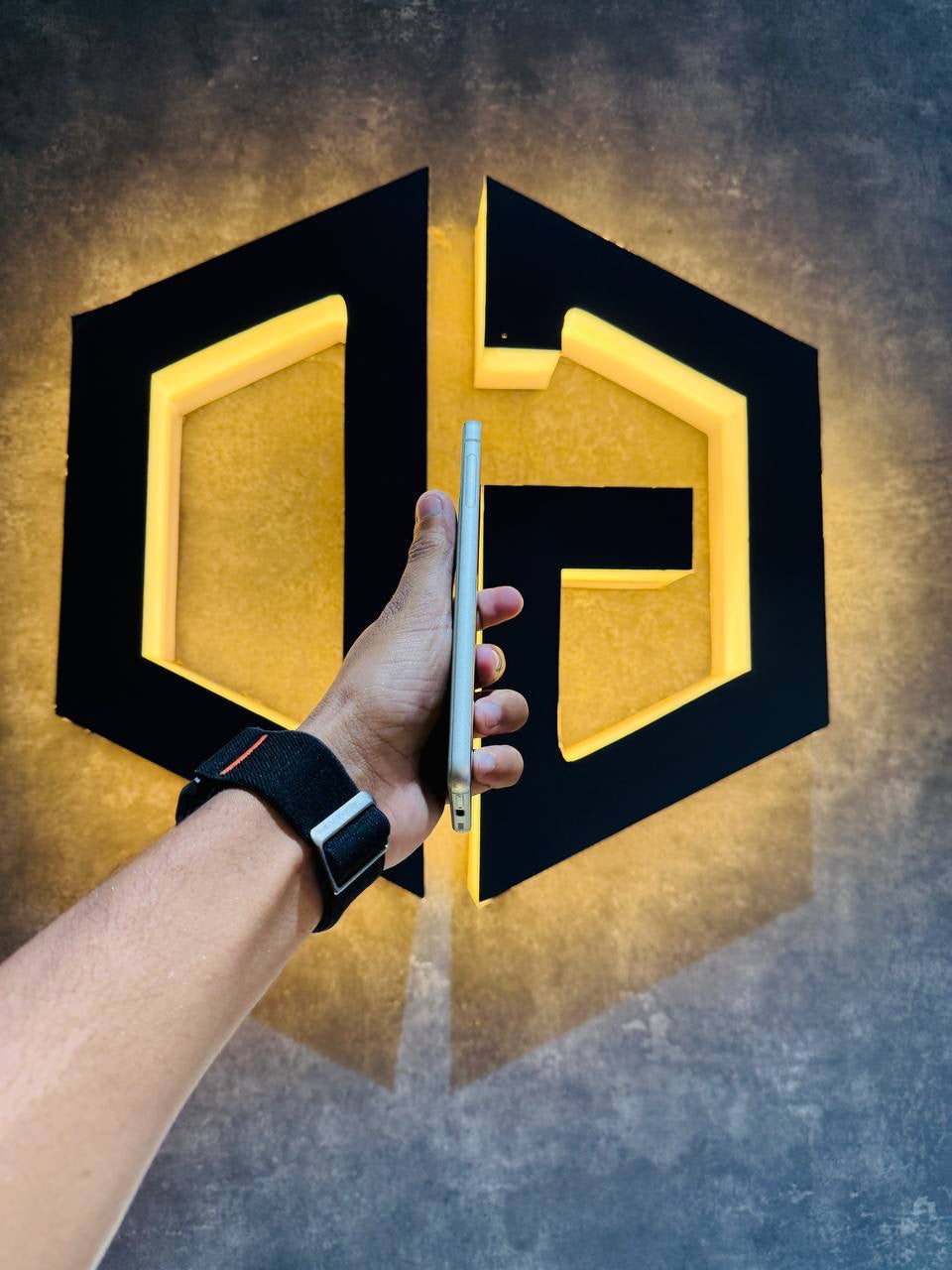 Samsung S21 FE 8+256GB - GREEN - Code (30473) - The Digital Hub