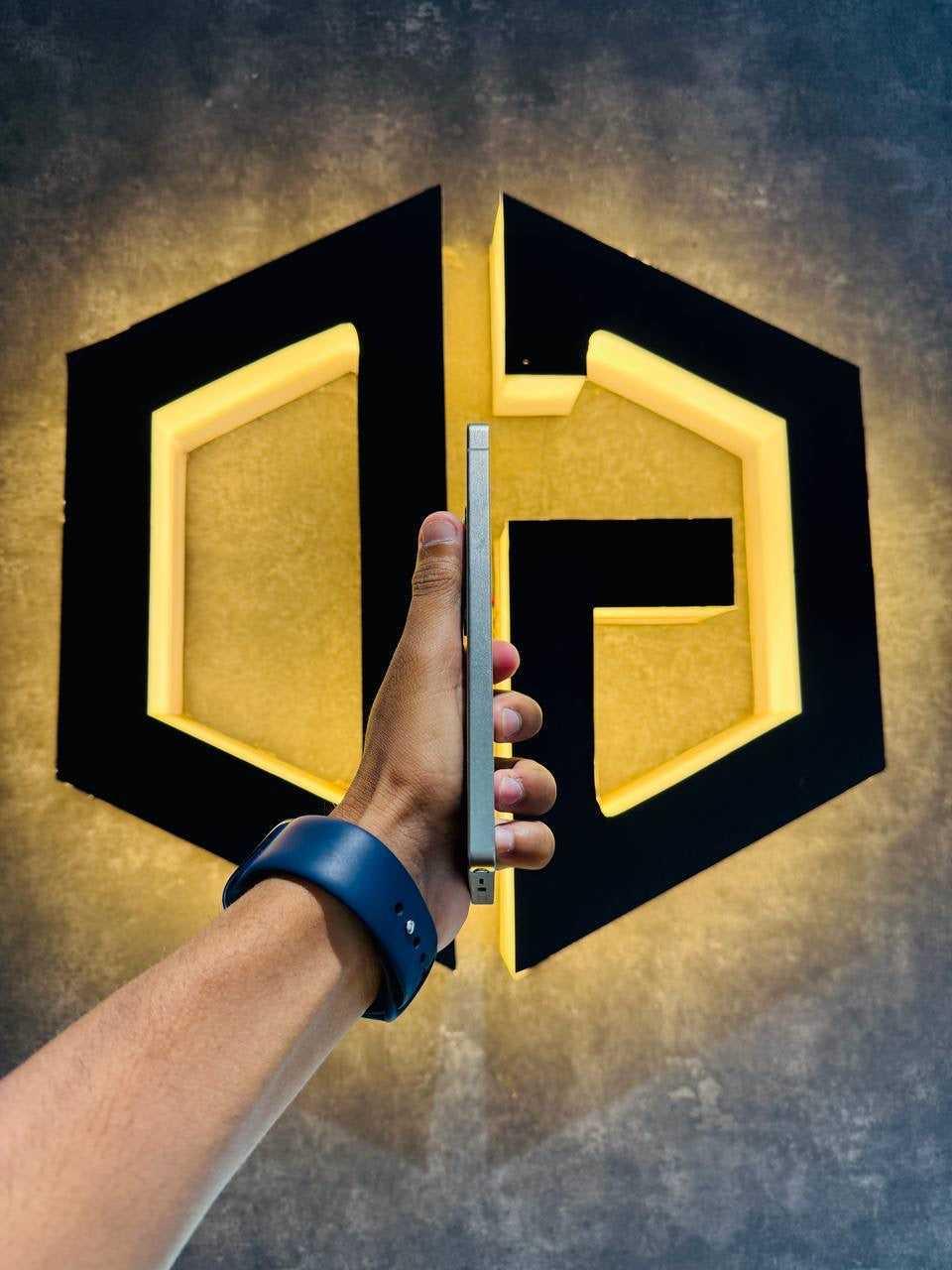 Samsung S25 Ultra 12+256GB - TITANIUM BLACK - Code (50013) - The Digital Hub