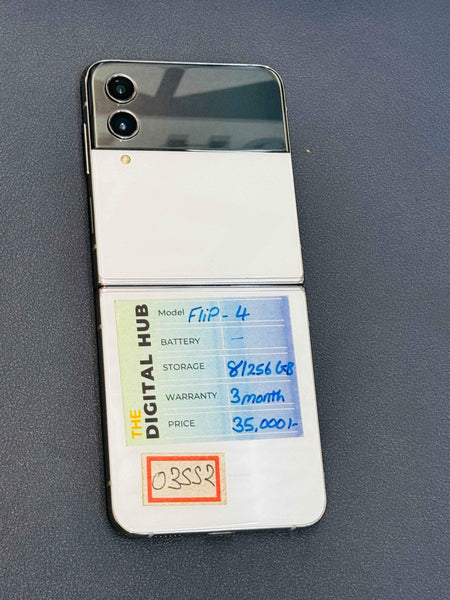 Samsung Z Flip4 256Gb White - Product ID - 3552 - Pre-Owned
