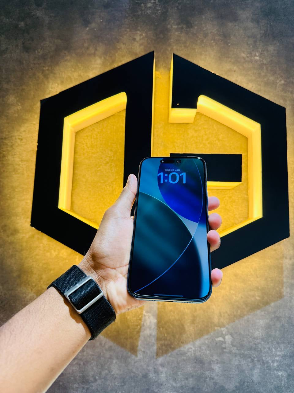 Apple iPhone 17 Pro Max 256GB - BLUE - Code (08748)