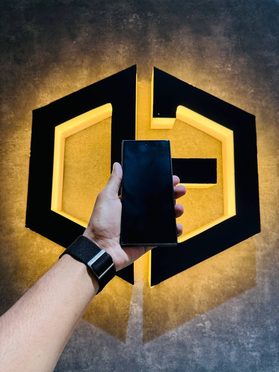 Samsung Z Fold 7 12+512GB - JETBLACK - Code (30509) - The Digital Hub