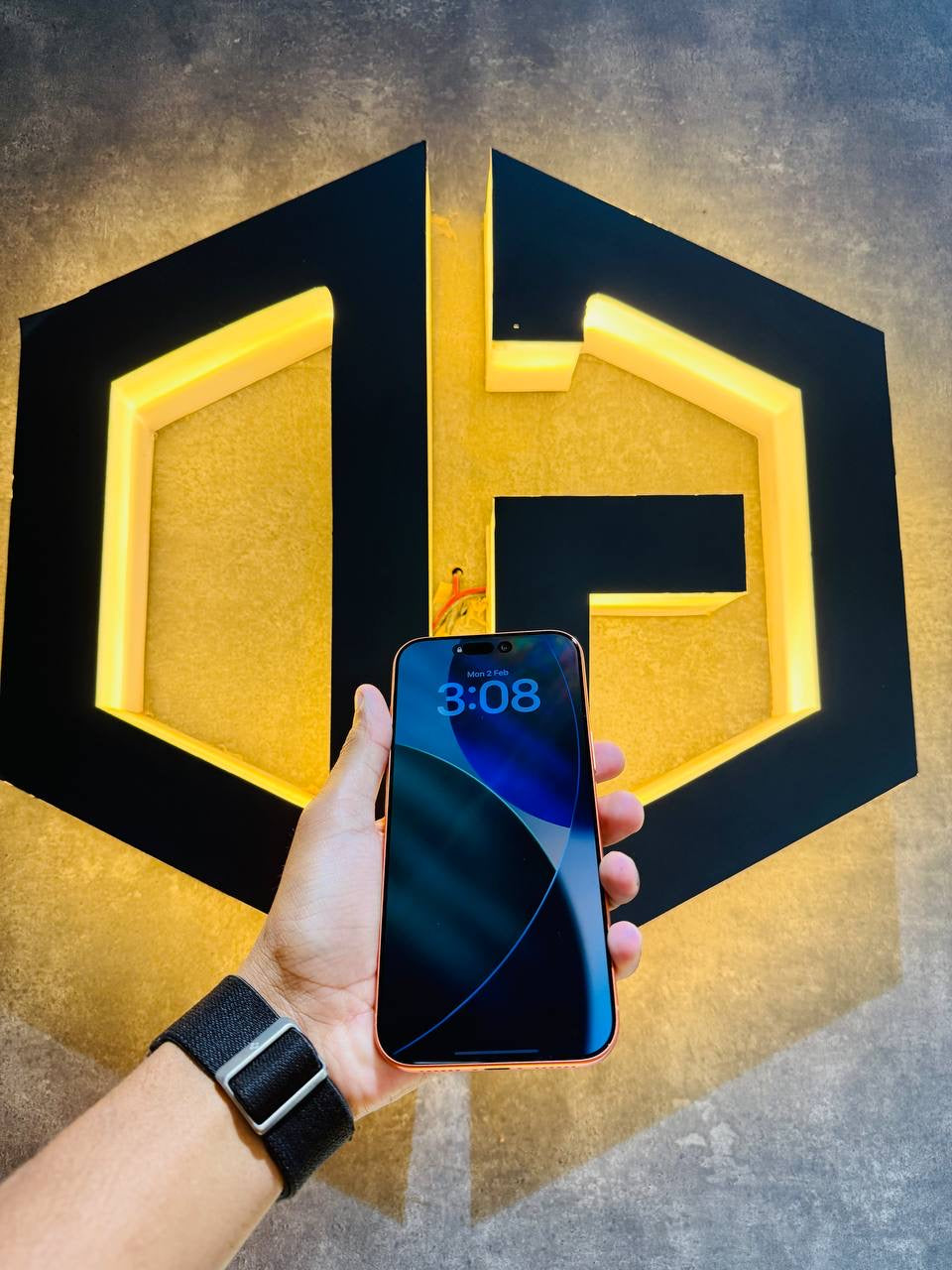 Apple iPhone 17 Pro Max 256GB - ORANGE - Code (26408)