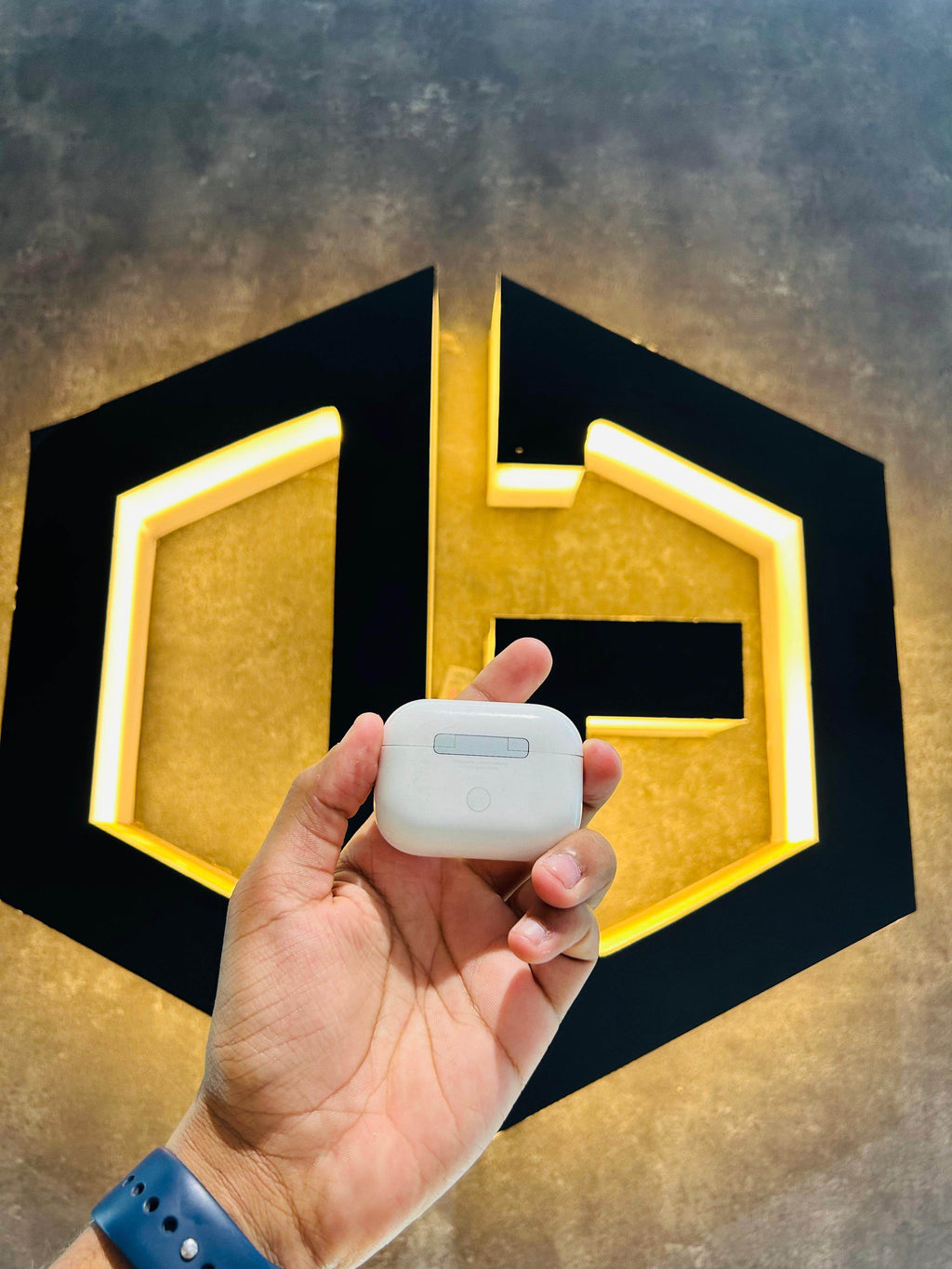 Apple Airpods Pro 2 - WHITE - Code (KDFYJ) - The Digital Hub