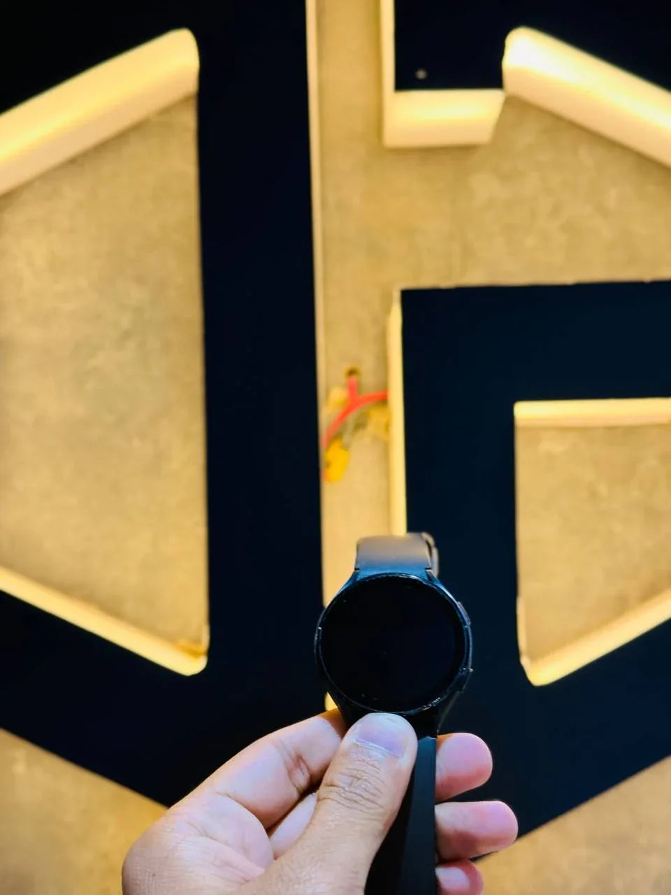 Samsung Watch 5 GPS 44MM - BLACK - Code (0WWLT) - The Digital Hub