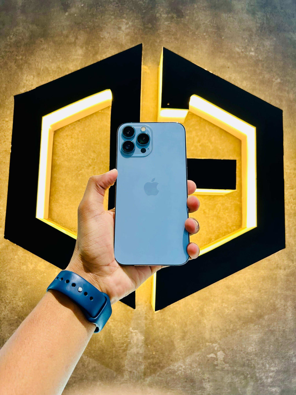 Apple iPhone 13 Pro Max 512GB - BLUE - Item Code (34324)