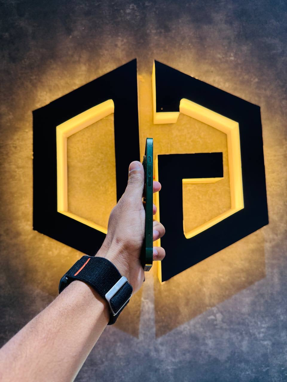 Apple iPhone 13 128GB - GREEN - Code (32041) - The Digital Hub