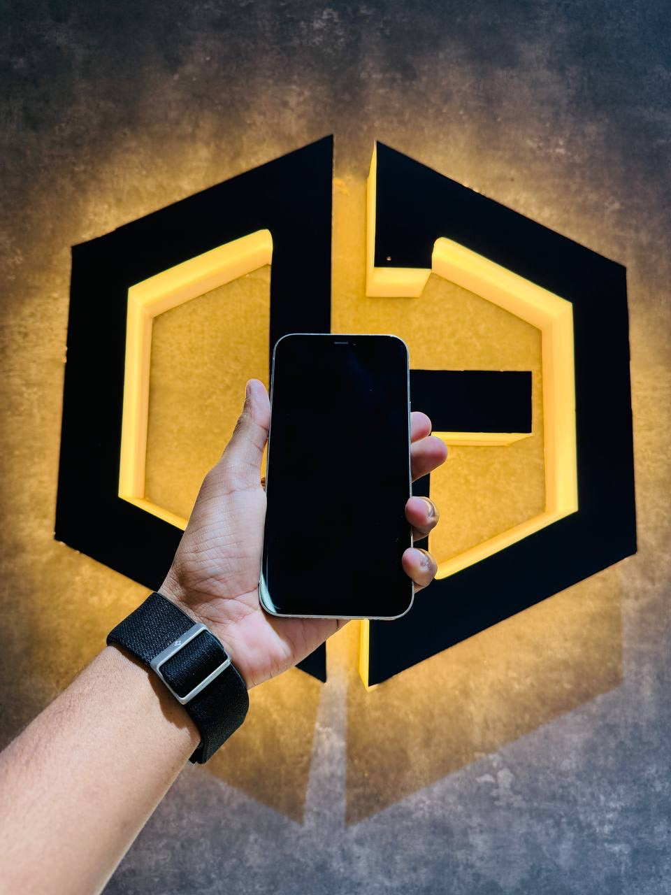 Apple iPhone 12 Pro 128GB - WHITE - Code (63014) - The Digital Hub