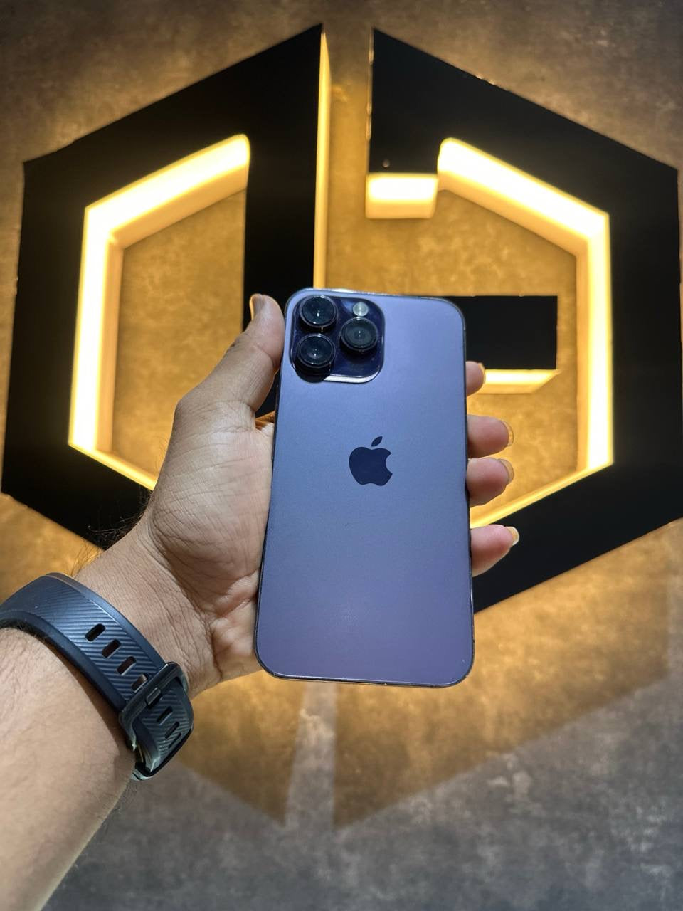 Apple iPhone 14 Pro Max 256GB - PURPLE - Code (67679) - The Digital Hub