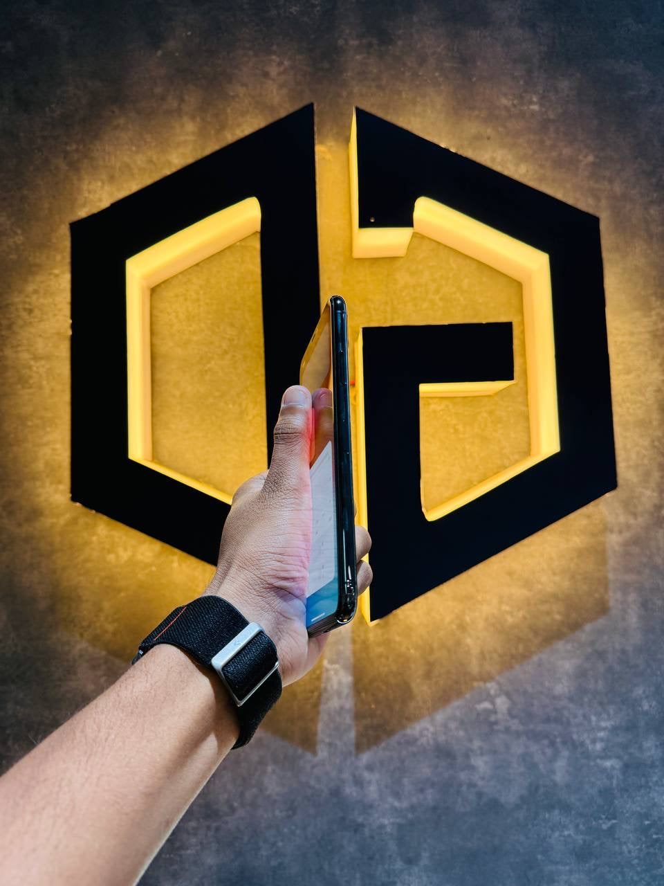 Apple iPhone 11 Pro Max 256GB - BLACK - Code (26365)