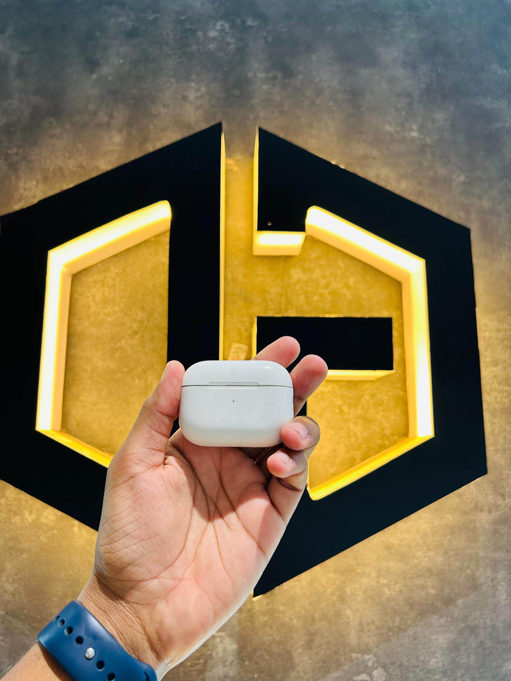 Apple Airpods Pro 2 - WHITE - Code (KDFYJ) - The Digital Hub