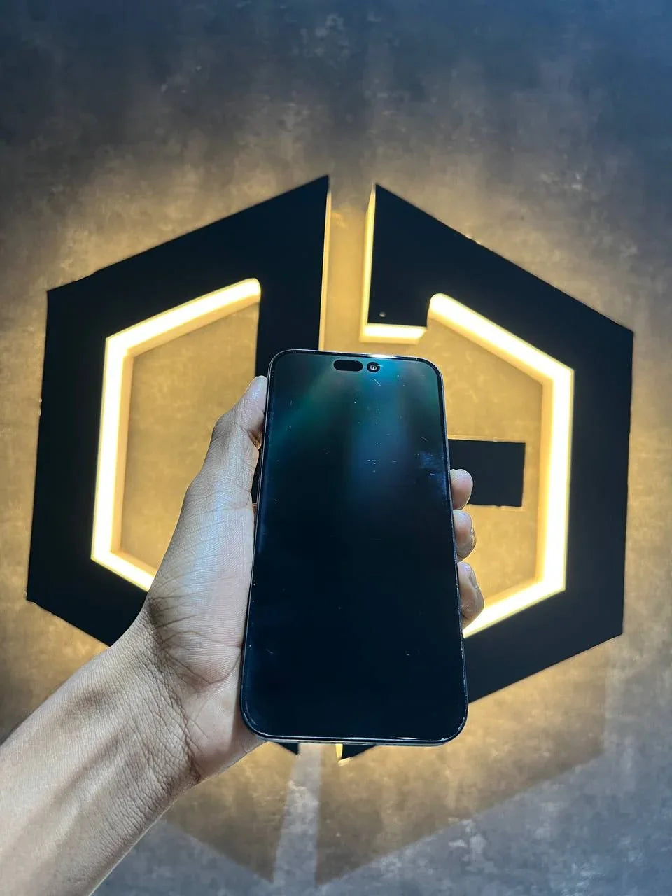 Apple iPhone 15 Pro Max 512GB - BLUE - Code (88367) - The Digital Hub