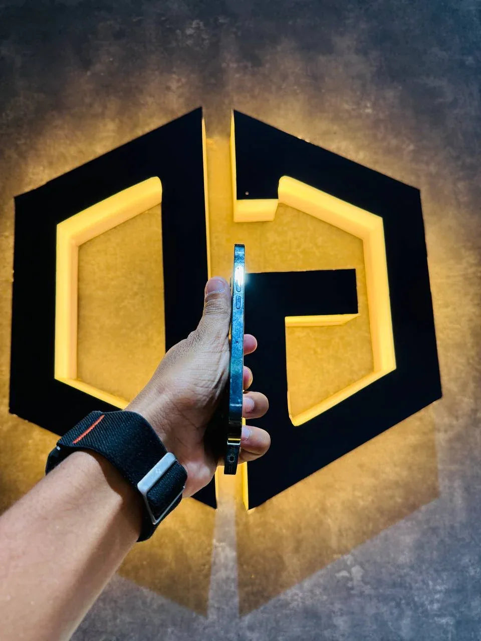 Apple iPhone 13 Pro 256GB - GREEN - Code (16464) - The Digital Hub