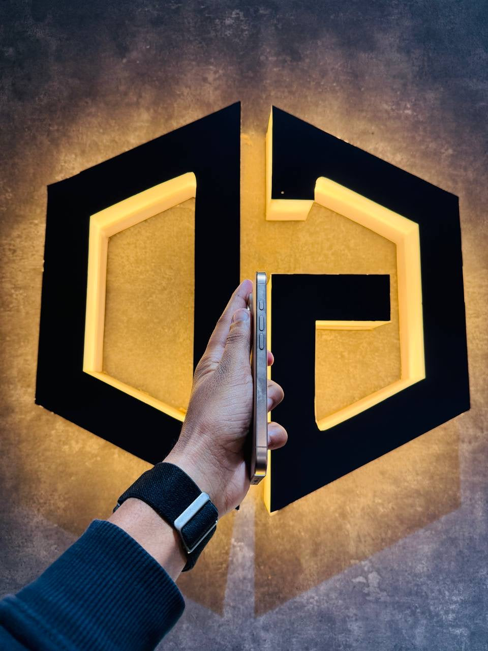 Apple iPhone 16 Pro 128GB - DESERT TITANIUM - Code (99846) - The Digital Hub