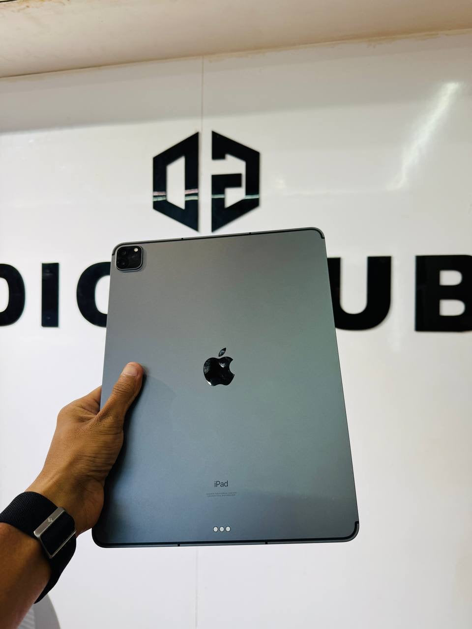 Apple iPad Pro 12.9 Inch 5TH Gen 128GB Wifi+Cell - BLACK - Code (13858)