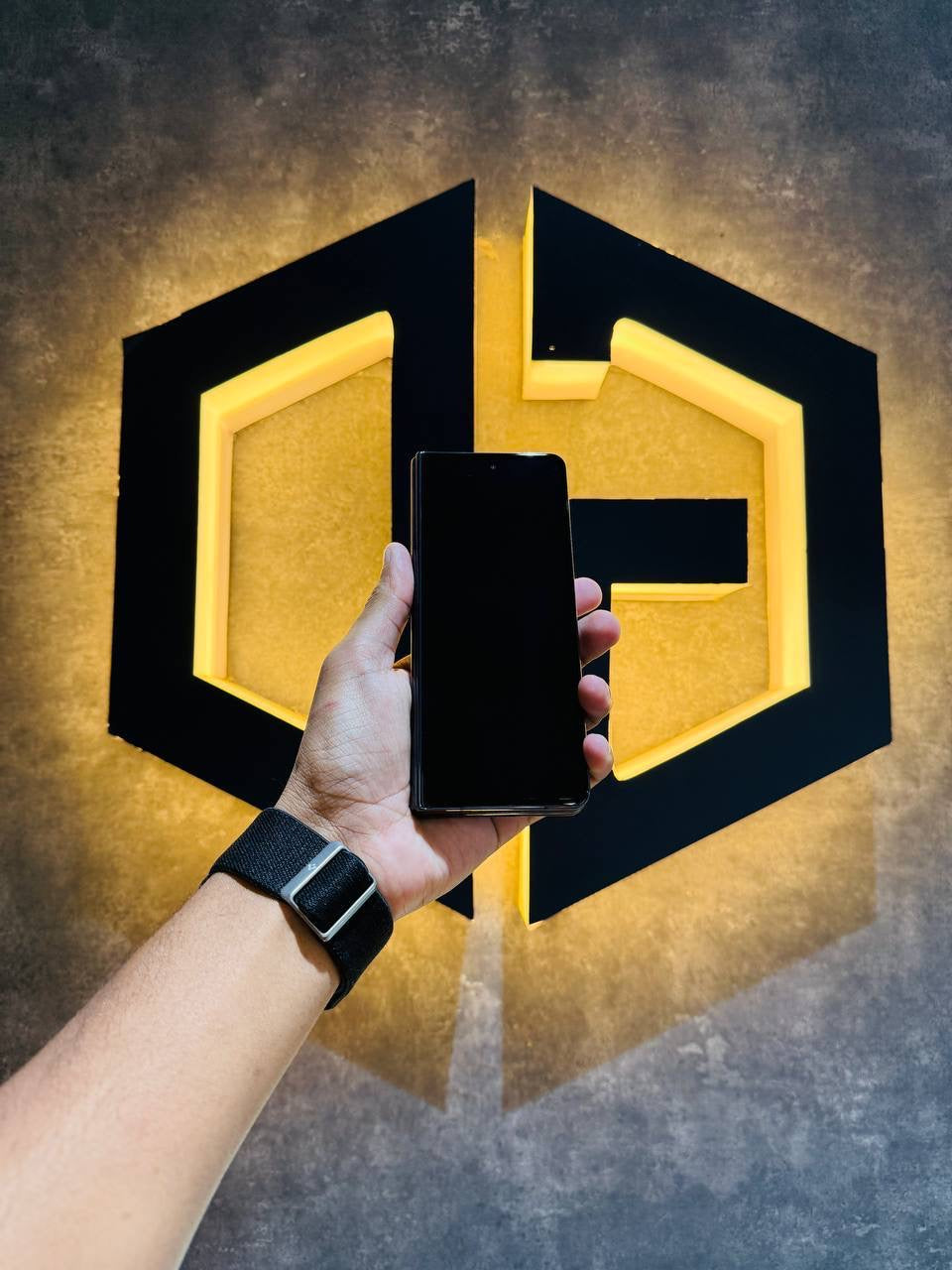 Samsung Z Fold 4 12+512GB - BLACK - Code (44342) - The Digital Hub