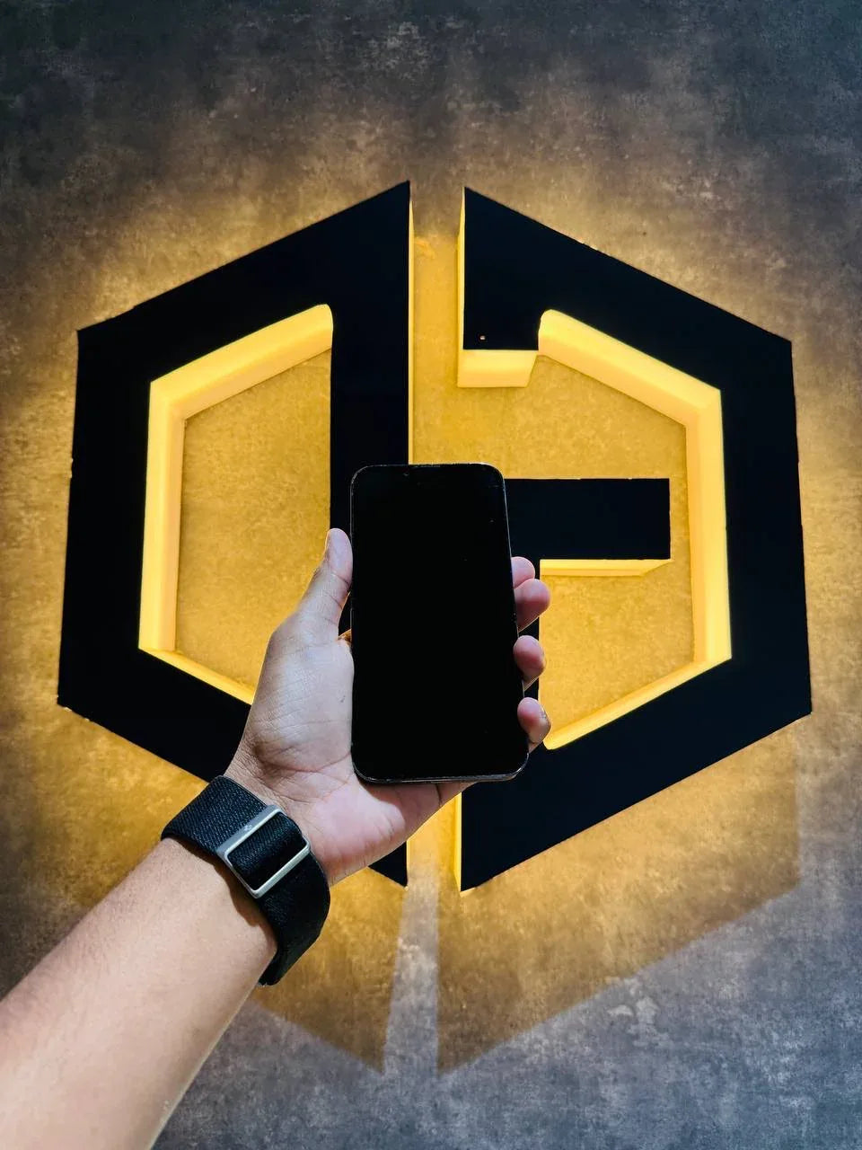 Apple iPhone 13 Pro 256GB - BLUE - Code (05138) - The Digital Hub