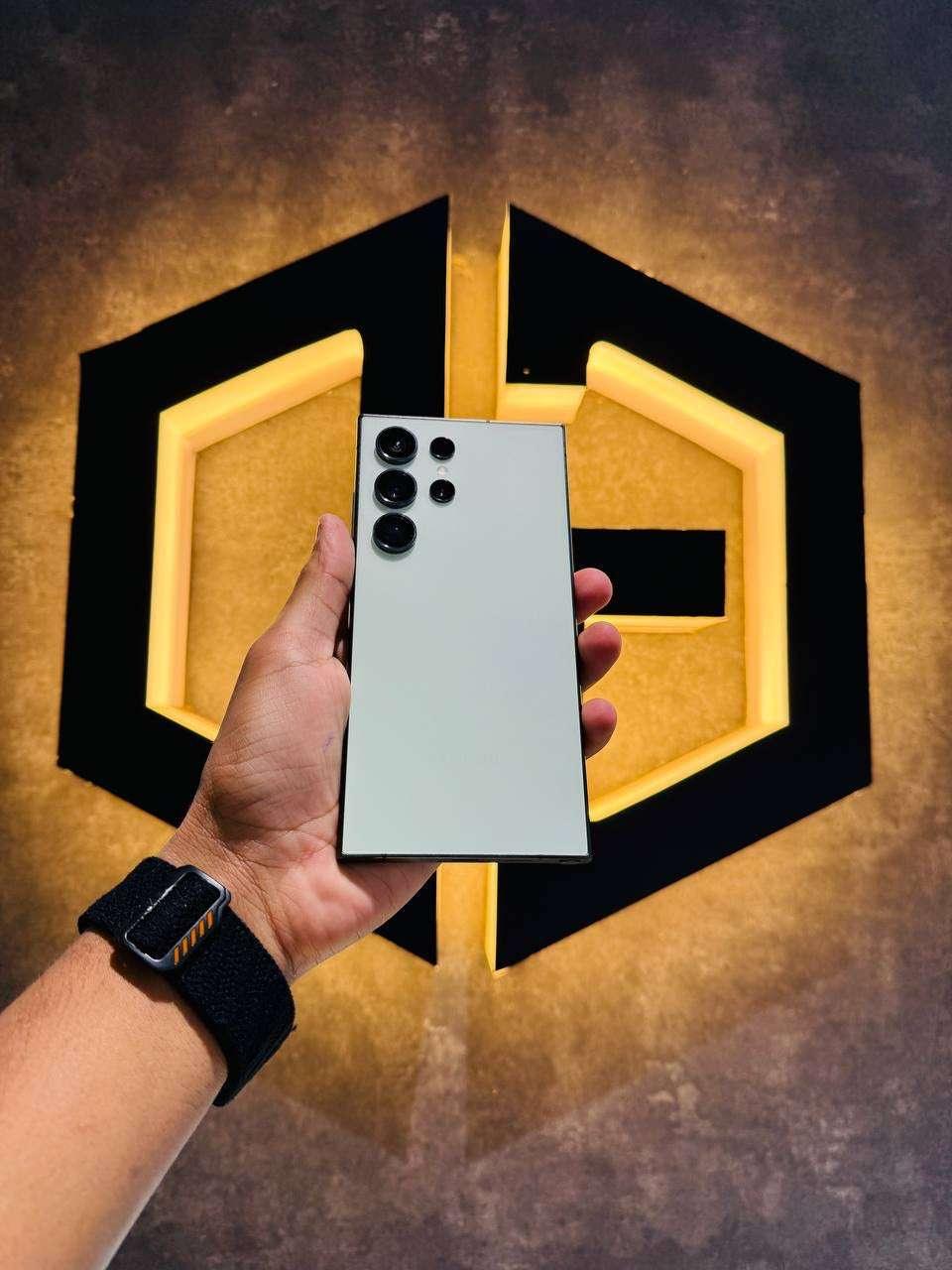 Samsung S24 Ultra 12+512GB - TITANIUM GREEN - Code (14374) - The Digital Hub