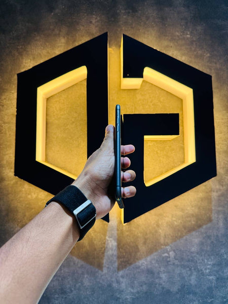 Apple iPhone 11 128GB - BLACK - Code (96937) - The Digital Hub