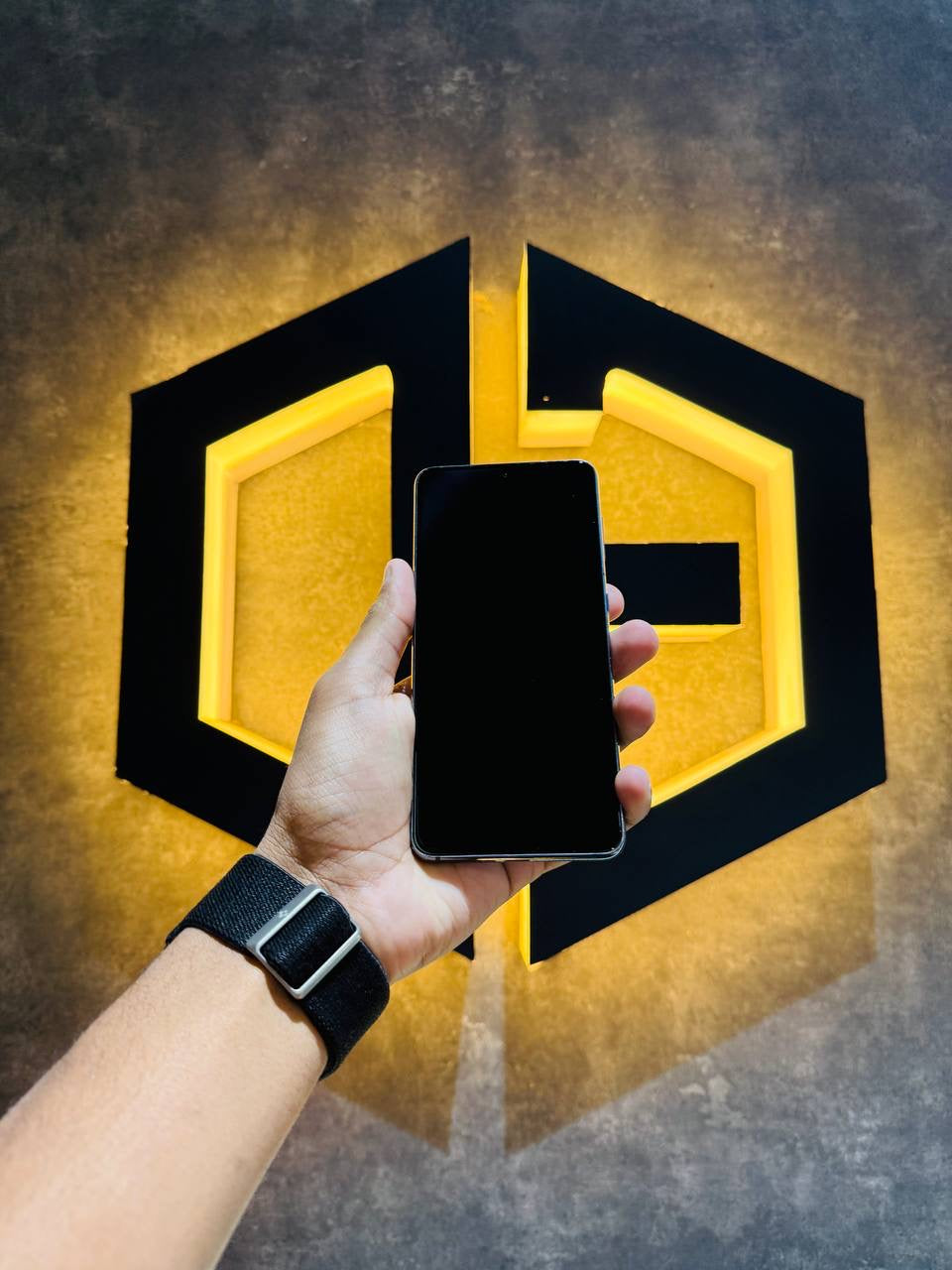 Samsung S21 8+128GB - BLACK - Code (92875) - The Digital Hub