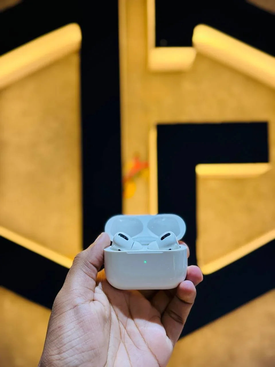 Apple AirPods Pro 1St Gen- WHITE - Code (91059) - The Digital Hub