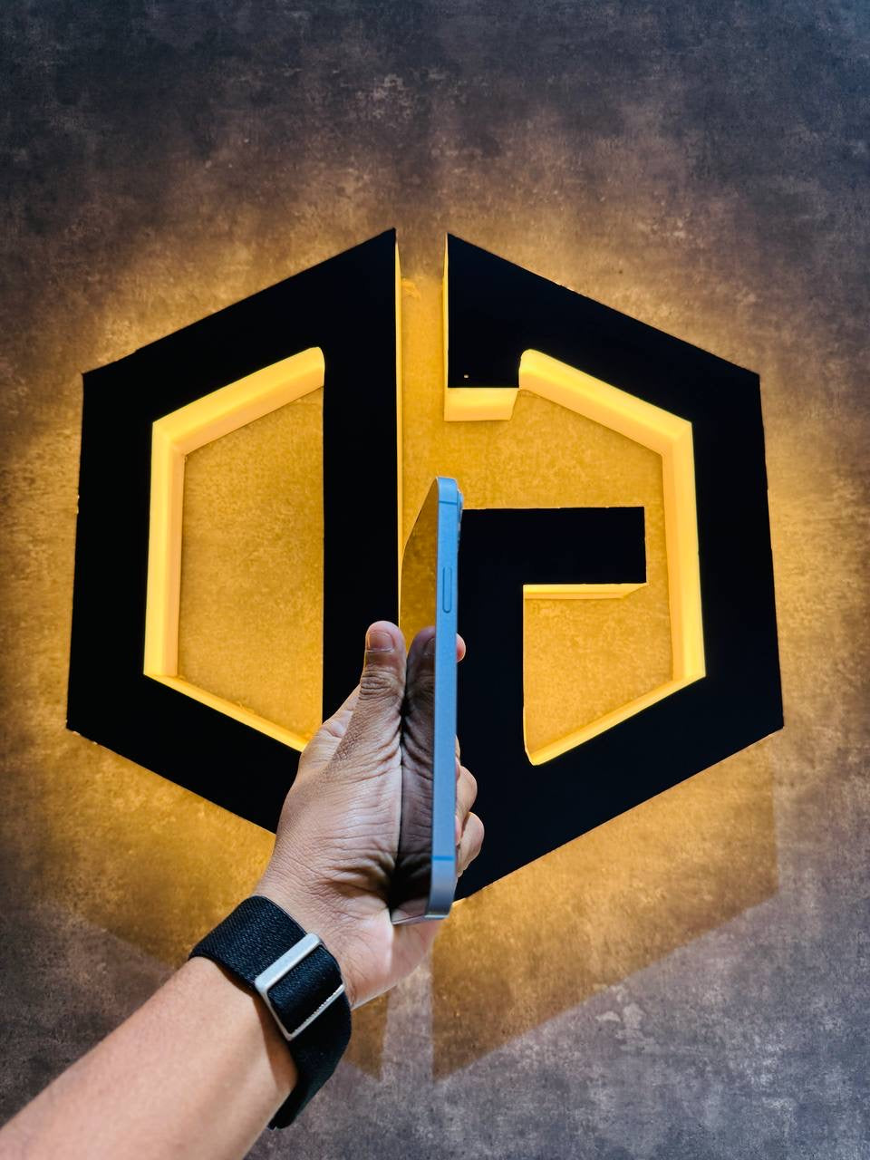 Apple iPhone 14 Plus 128GB - BLUE - Code (40960) - The Digital Hub