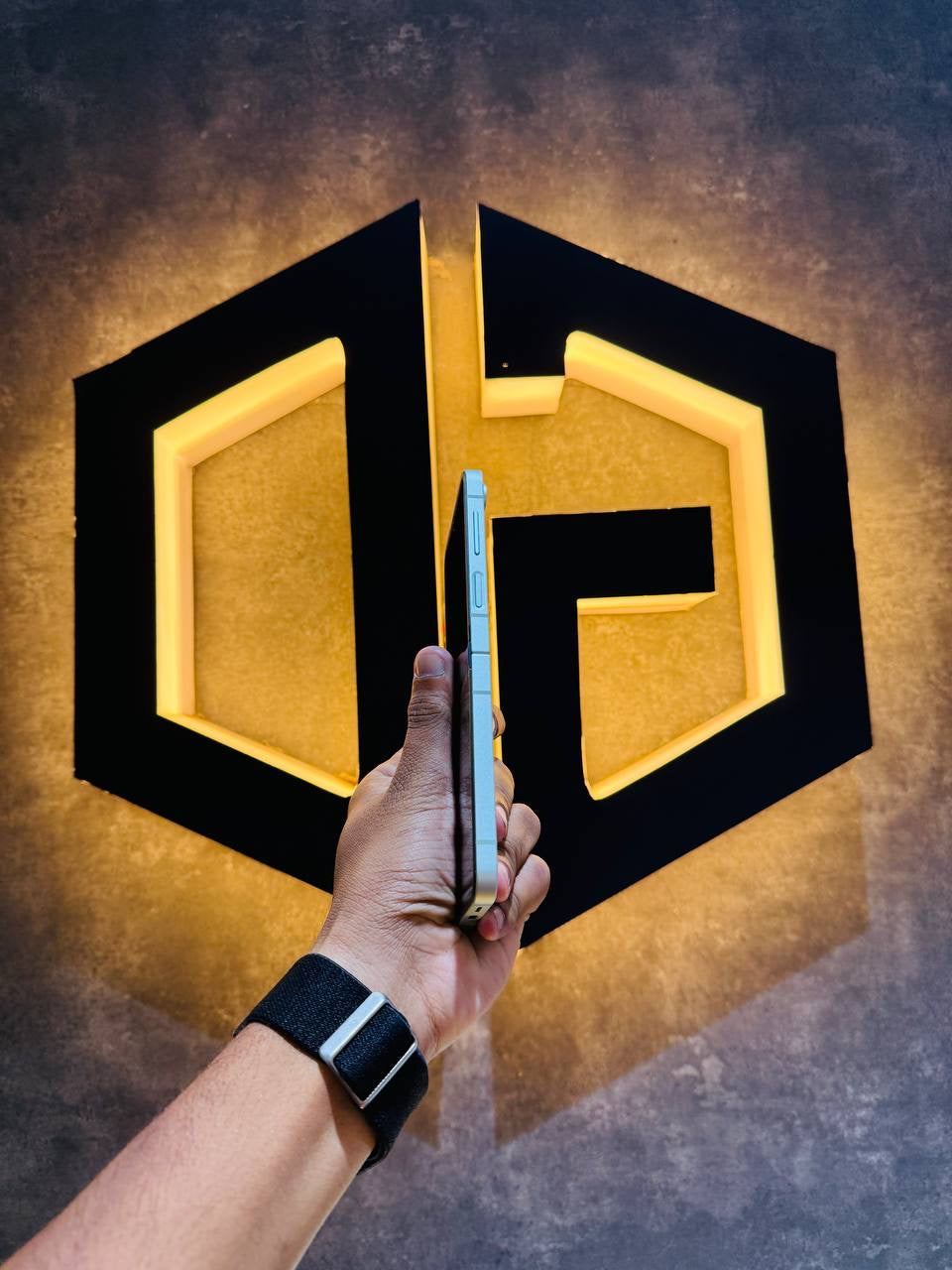 Samsung Z Flip 6 12+256GB - MINT - Code (65155) - The Digital Hub