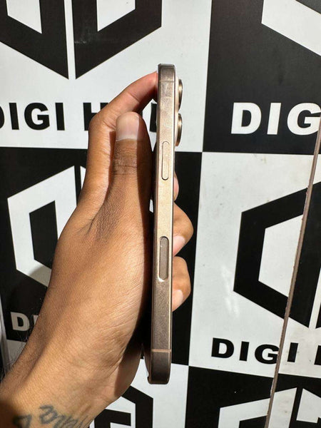 Apple IPhone 16 Pro 256GB - DESERT TITANIUM - Code (03322)