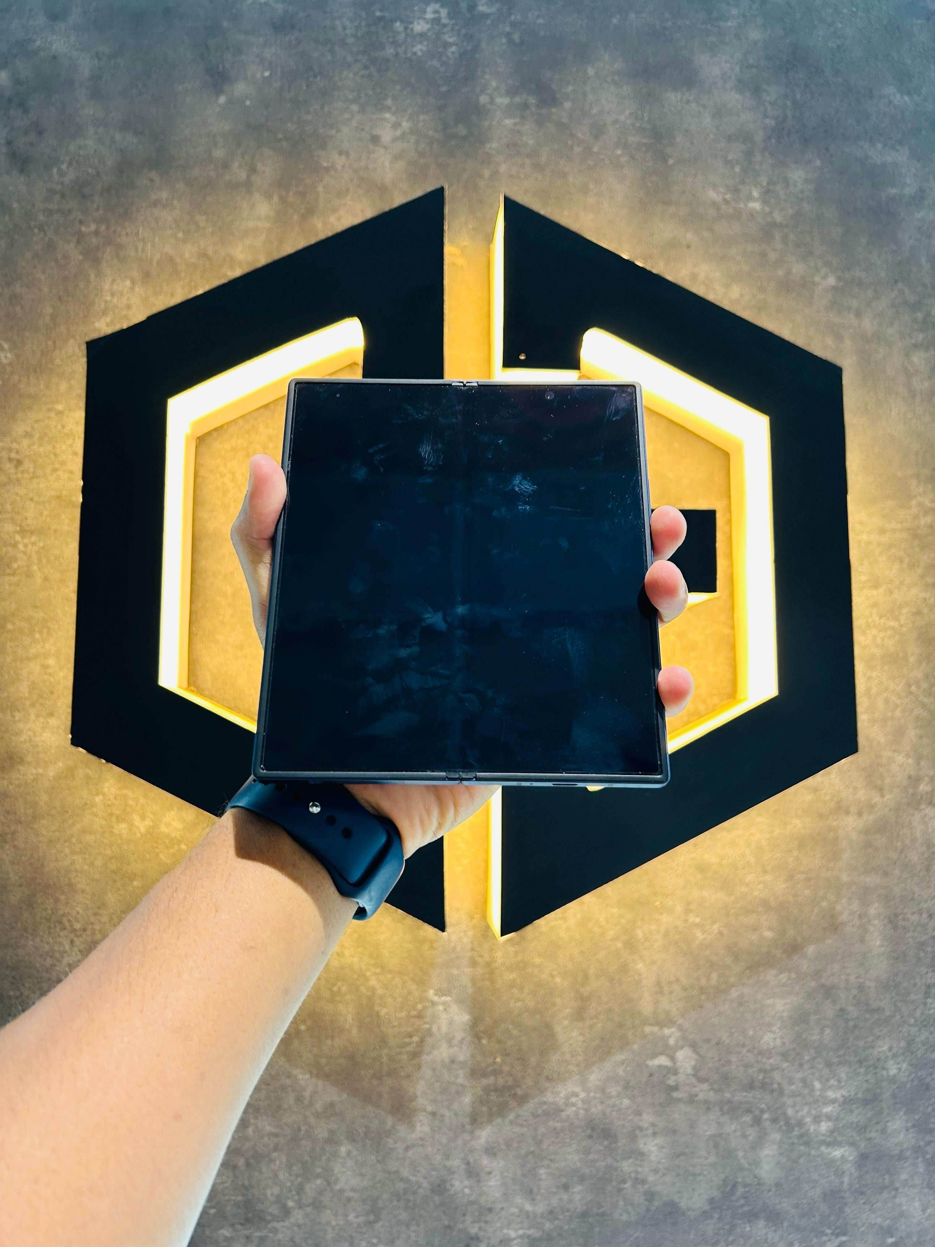 Samsung Z Fold 6 12+256GB - BLUE - Item Code (71567) - The Digital Hub