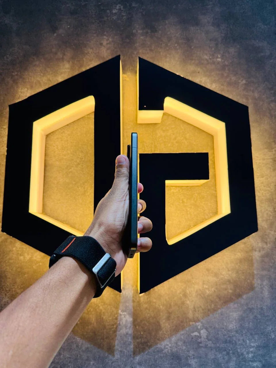 Mi Xiaomi 15 12+512GB - BLACK - Code (11566) - The Digital Hub