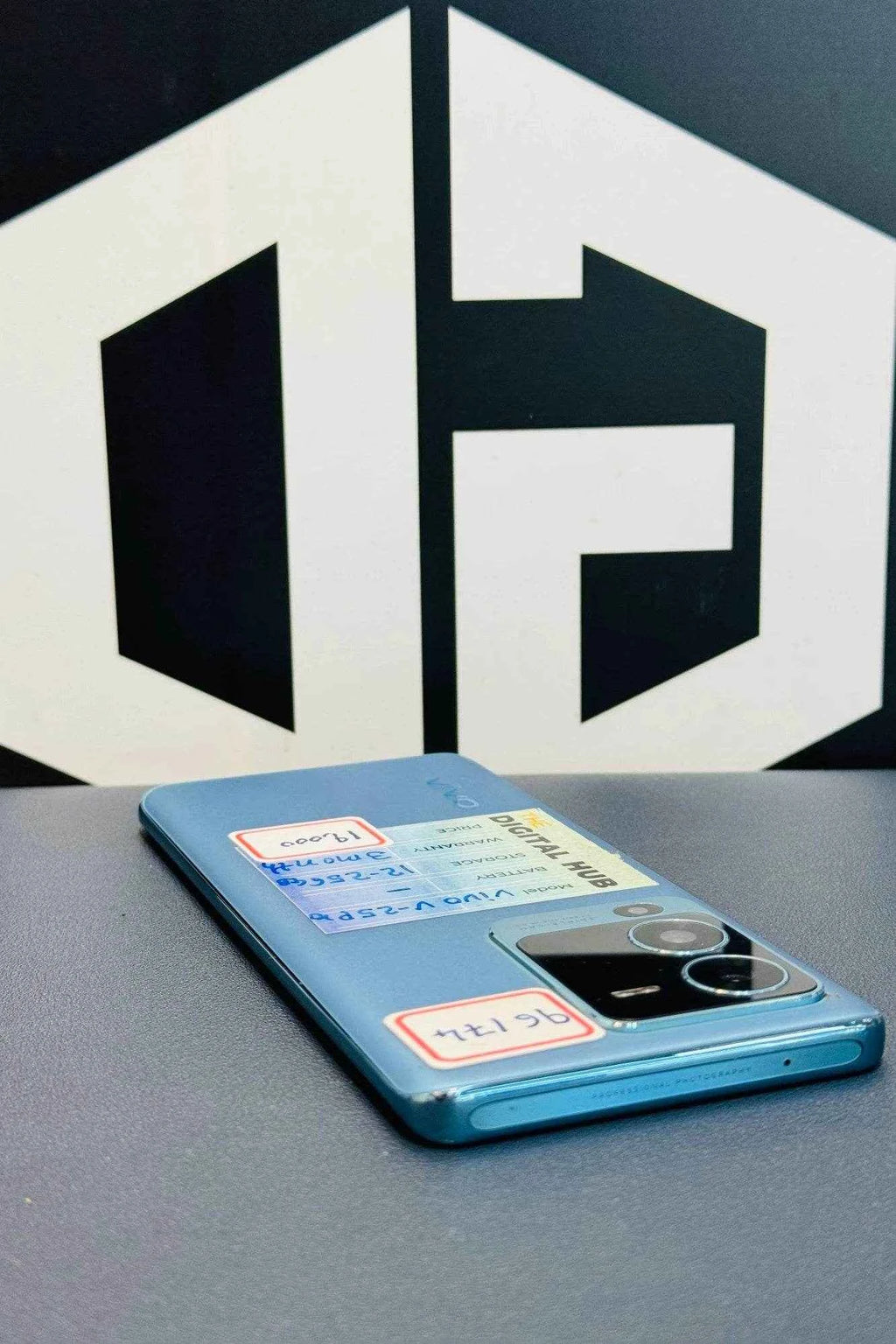 Vivo V25 Pro 256Gb Blue - Product ID - 96174 - Pre-Owned