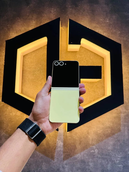 Samsung Z Flip 6 12+256GB - YELLOW - Code (34154) - The Digital Hub