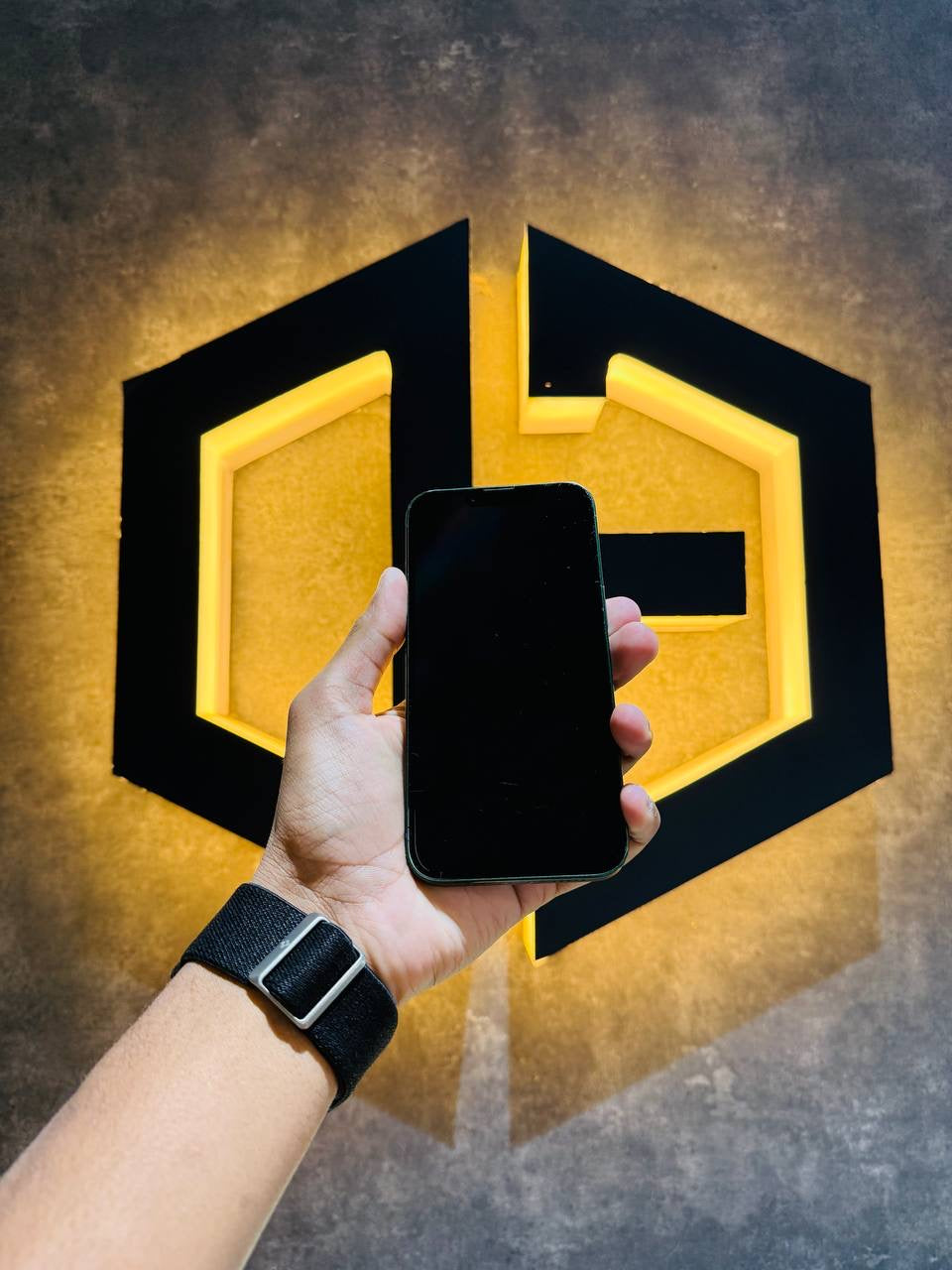 Apple iPhone 13 128GB - GREEN - Code (32041) - The Digital Hub