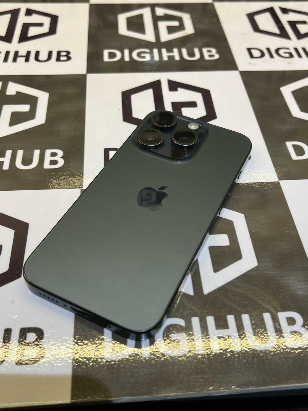 Apple iPhone 15 Pro 128Gb - Blue - Item Code (84472)