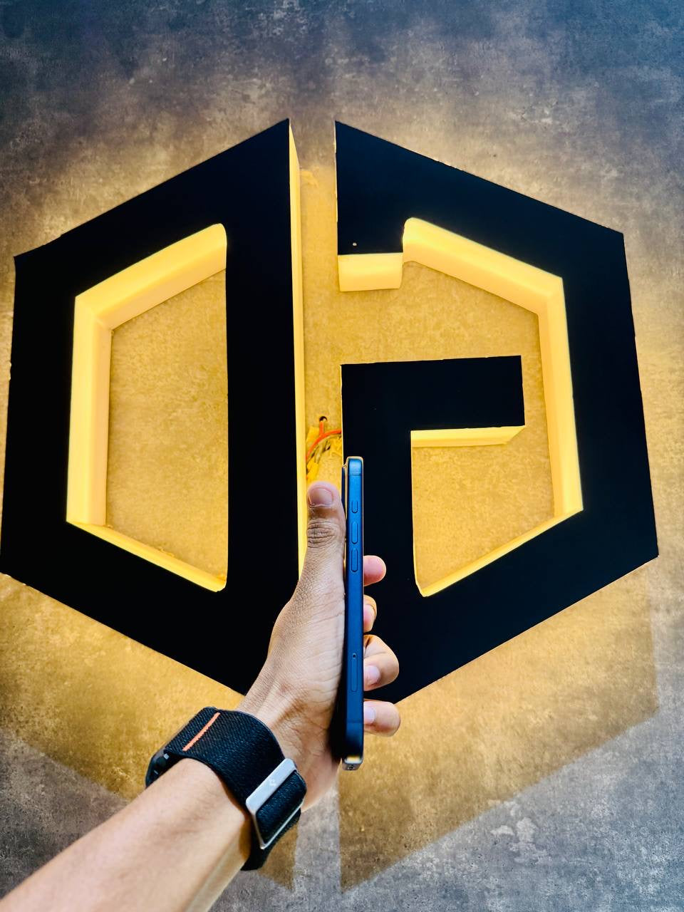 Apple iPhone 17 Pro 256GB - BLUE - Code (84754)