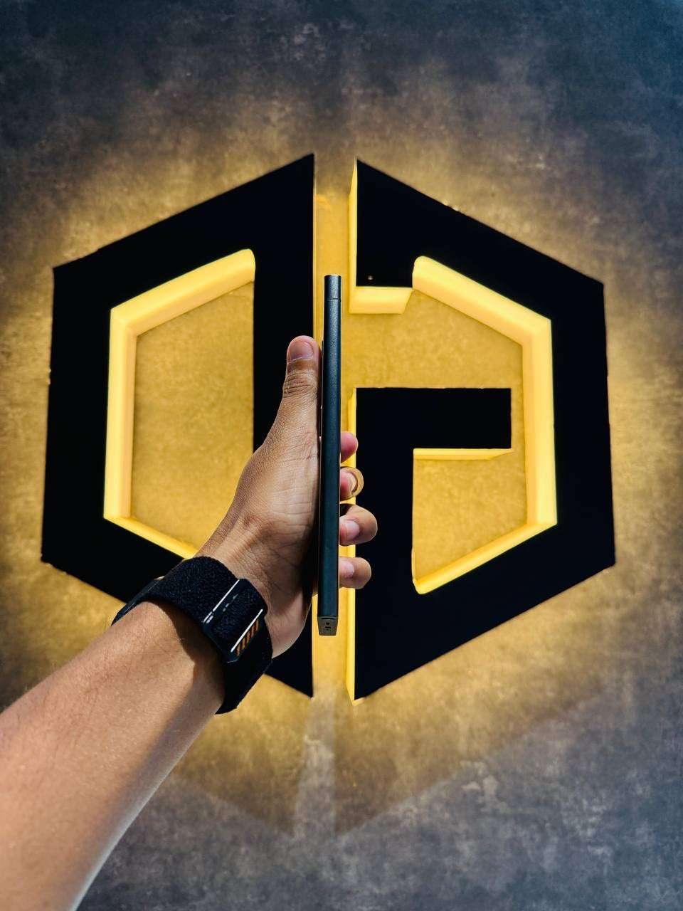 Samsung S24 Ultra 12+512GB - TITANIUM GREEN - Code (14374) - The Digital Hub