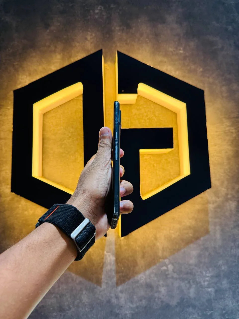 Google Pixel 7 Pro 12+256GB - BLACK - Code (82668) - The Digital Hub