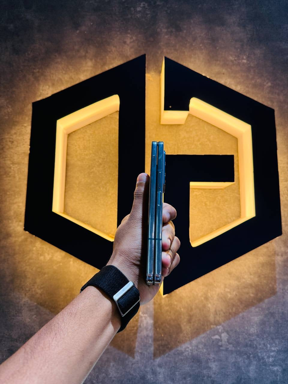 Samsung Z Fold 4 12+512GB - GREEN - Code (82827) - The Digital Hub